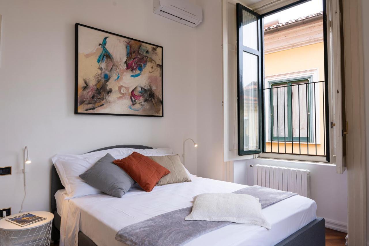 Bella Domus Suites Salerno Dış mekan fotoğraf