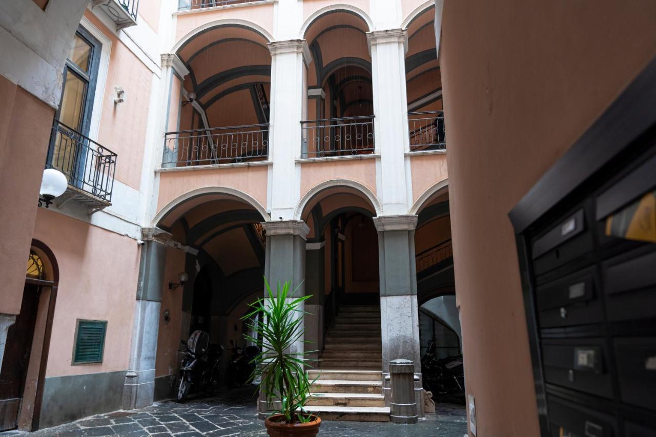 Bella Domus Suites Salerno Dış mekan fotoğraf
