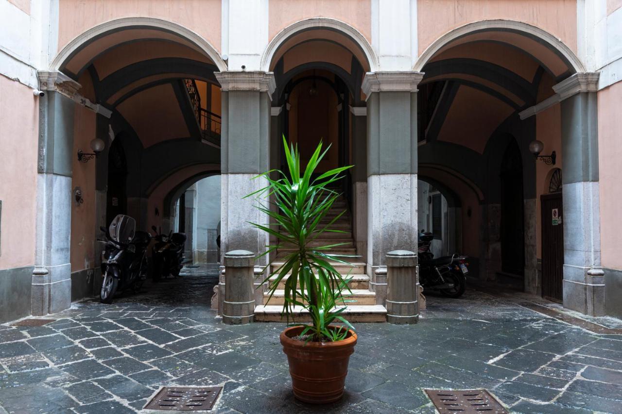 Bella Domus Suites Salerno Dış mekan fotoğraf