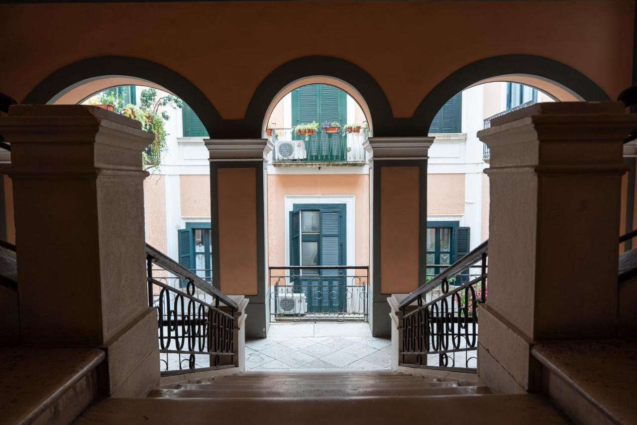 Bella Domus Suites Salerno Dış mekan fotoğraf